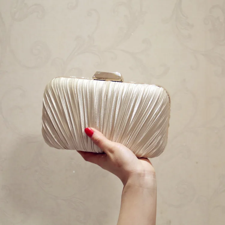 

Women Winter Flap Fold Clutch Handbag Evening Bags Metal Beige Chain Shoulder Bags Female Handbags Purses For Ladies Party Bags