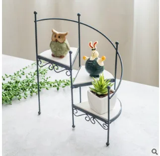

Flower shelf Retro Iron Art Rotary Staircase Flower Frame