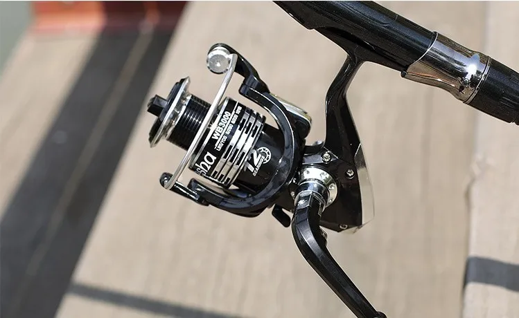 Battlesea Sea Fishing Spinning Reel 1000 6000 Metal Spool 13+1BB Saltwater Catfish Surfcasting Fishing Reel Distant Wheel