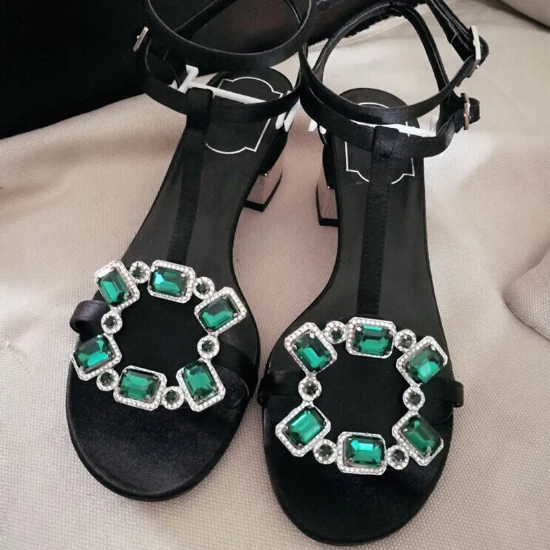 

19SS Luxury Crystal Jewels Silk Ankle T Strap Open Toe Square Heels Summer Gladiator Sandals Party Banquet Soft Woman Shoes