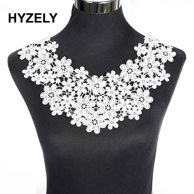 

1 Pcs White Sewing Craft Neckline Lace Collar Applique BW013