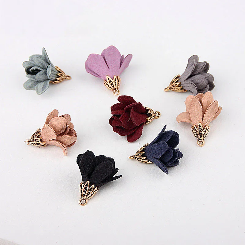 

Trendy 20*24MM 70PCs/Lot Vintage Gold Tone Alloy Caps Suede Cord Flower Charms Ornament Accessories Necklace Earring Pendant DIy