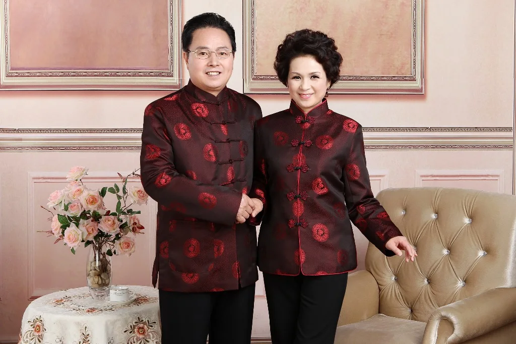 Пожилых Влюбленные снаряжение мужчины и Для женщин костюм жилет с длинными рукавами пары платье Традиционный китайский Новый год Cheongsam