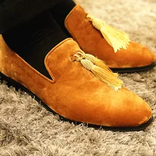 Для мужчин замшевые с кисточками на плоской подошве Лоферы без застежки итальянская ул. Стиль для обуви бахрома Sapatos ручной работы модные повседневные мужские ботинки