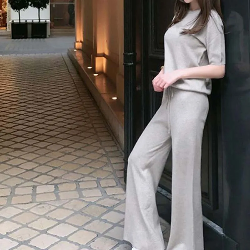 

2019 Two Sets of Knitted Wide Leg Pants + Casual Loose Female pure color soft and comfortable and comfortable cashmere clothes