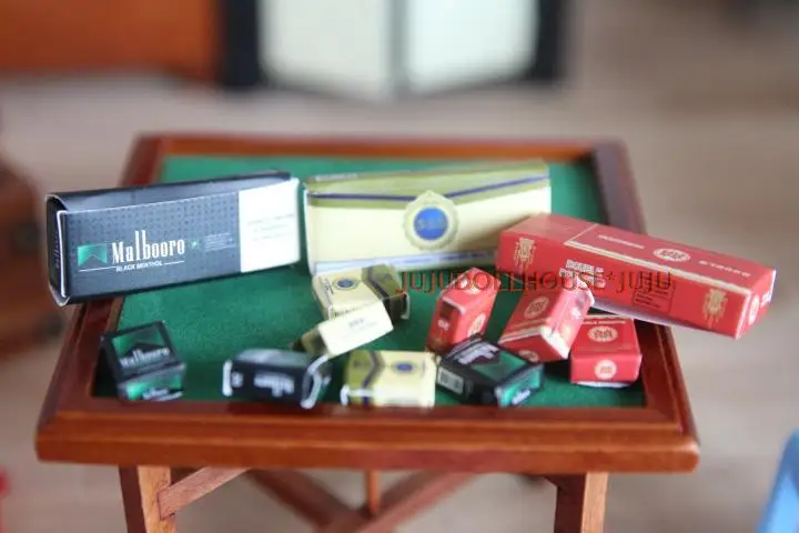 dollhouse miniatures  (3)