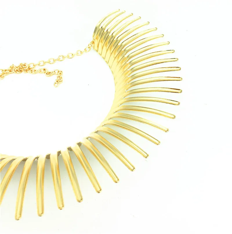 KMVEXO модное металлическое массивное ожерелье с большими кругами для женщин большой колючий воротник ожерелье в богемном стиле ювелирные изделия в стиле стимпанк