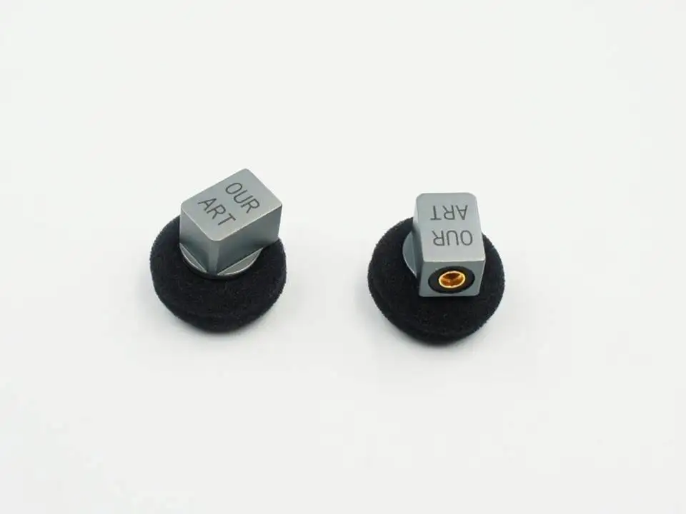

OURART ACG Titanium Crystal Diaphragm Dynamic Driver MMCX HiFi Earbud
