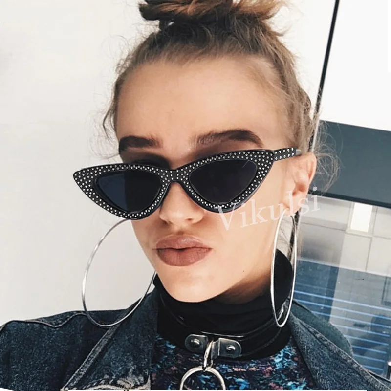 

2018 New Brand Fashion Women Cat Eye Sunglasses Luxury Design Crystal Sun glasses Women Retro Classic Cateye Women Shades UV400