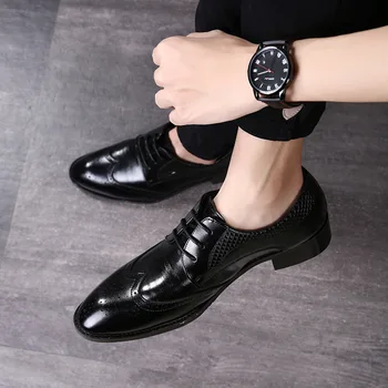 

2020 Luxury Brogues Shoes Fashion Men Formal Business Shoes High Quality Pointed Oxfords Flat Shoes Big Size 37-48