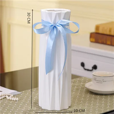 4 PCS Nordic Classic White Ceramic Vase Chinese Arts and Crafts Wedding Decor Porcelain Flower Vase Home Furnishing Decoration - Color: White B