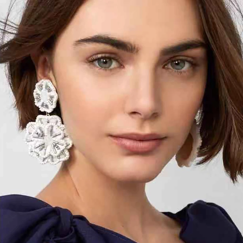 

Best lady Bohemian Handmade Beaded Earrings Wedding Jewelry Bridal Engagement Bead Flowers Fringed Drop Dangle Earring Wholesale