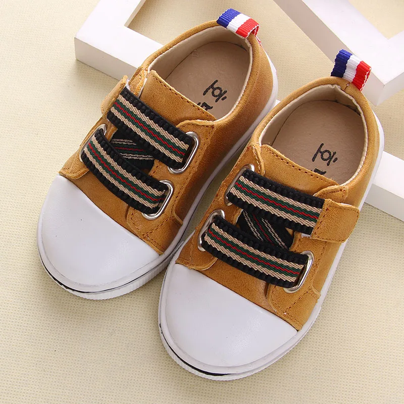 New 2017 Baby First Walkers kids shoes Spring fashion Breathable soft genuine leather toddler baby girls shoes casual boys shoes baby shoes first walkers baby soft bottom anti slip shoes for newborn fashion cute soft baby shoes leather winter 60a1057
