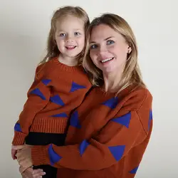 Мама Обувь для девочек одежда для матери и дочери 2017 осень-зима с длинным рукавом Костюмы Рождество Свитеры для женщин комплекты