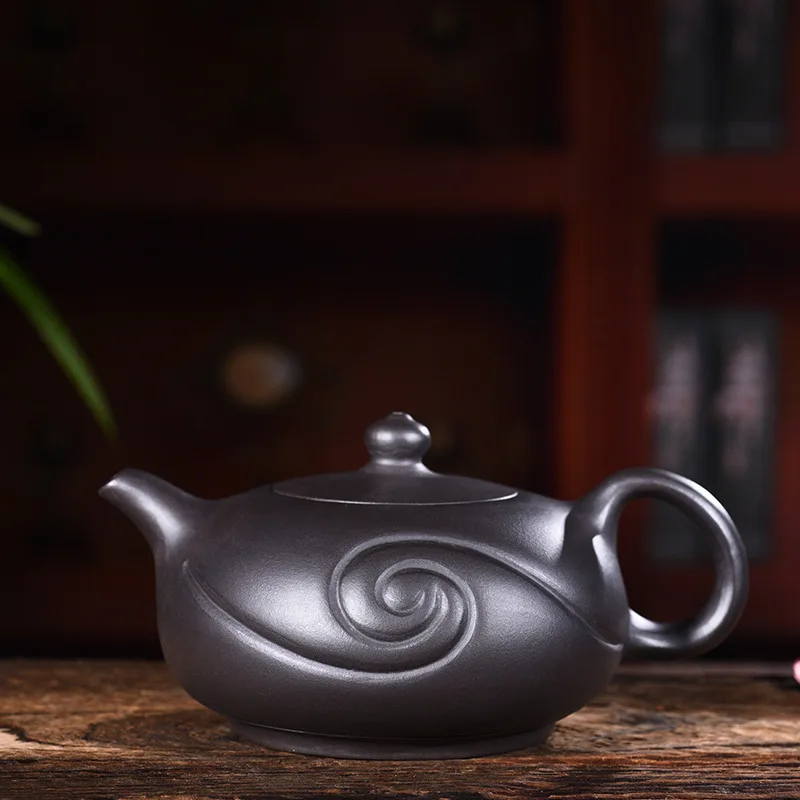 

Quality Goods Famous Full Manual Raw Ore Black Mud Black Cinnabar Auspicious Clouds Kettle Kungfu Online Teapot Tea Set Suit