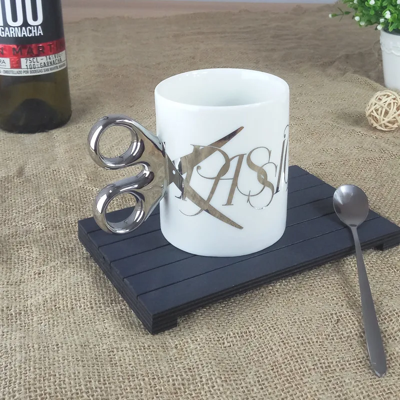 Skup 1 sztuk spersonalizowane nożyczki kubek twórczy złoty uchwyt kubek ceramiczny biurowy kubek wody do domu, do kawy kubek klasyczny kubek kawy 6DZ258