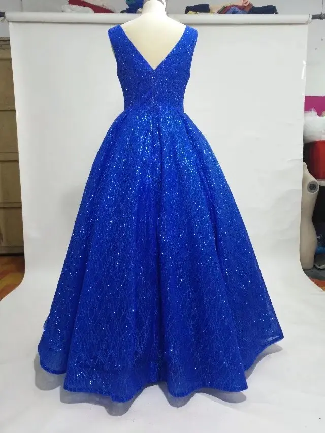 vestido longo azul de festa