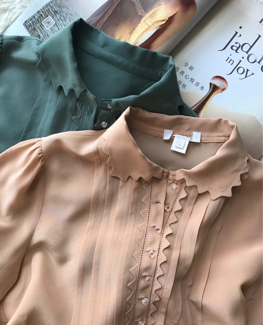 Весна и лето шелковая вышивка Кристалл Пряжка нежный шелк с длинным рукавом женская рубашка женские топы и блузки