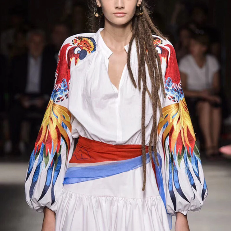 

Fashion Newest Stylish 2019 Summer Runway Designer Shirt Women's Lantern Sleeve Embroidery Blouse Top