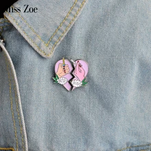 2 teile/satz BESTE KNOSPEN brosche Emaille rosa herz 2 hände pins Kragen Corsage Geschenk für Beste freunde für immer Cartoon BFF schmuck