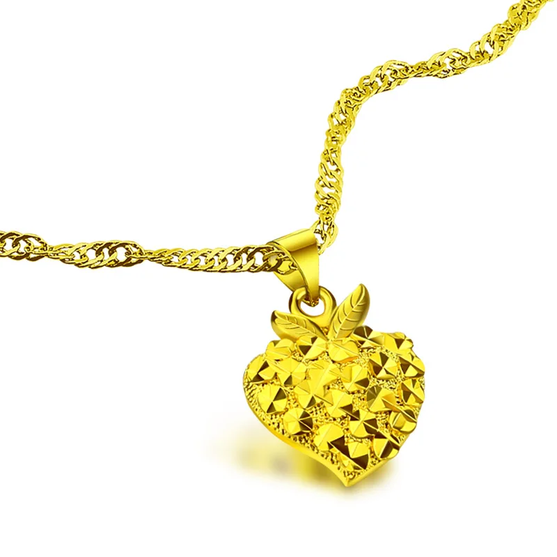 

Strawberry heart pendant woman fashion gold color.Will not change the color of heart-shaped necklace.Gold jewelry wholesale