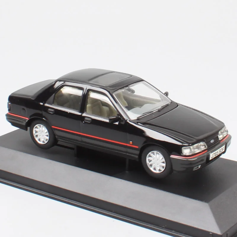 Детская 1:43 модель машинки маленький Ford Sierra Sapphire GLS литая под давлением машина Авто моторная Игрушечная копия Corgi Vanguard V09901