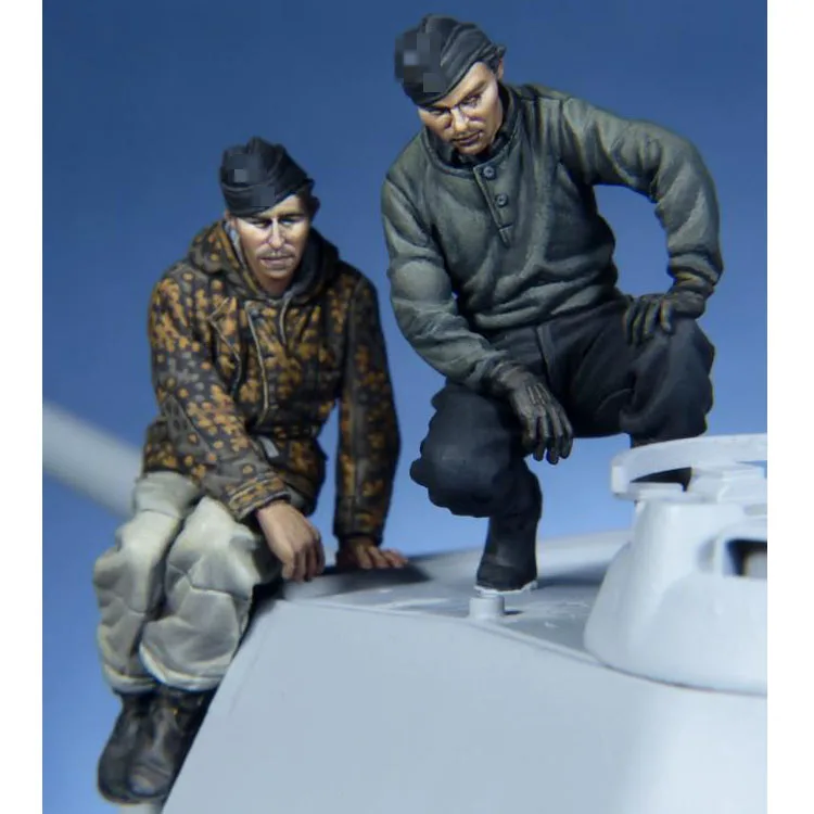 

1/35 Assembly Resin Figure Kit Panther Crew