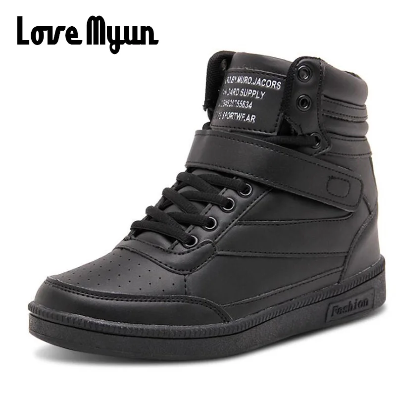 Tanie Kobiety obuwie platforma ukryte zwiększenie trampki skórzane buty kobieta oddychające wysokie góry czarne białe buty buty NN 49