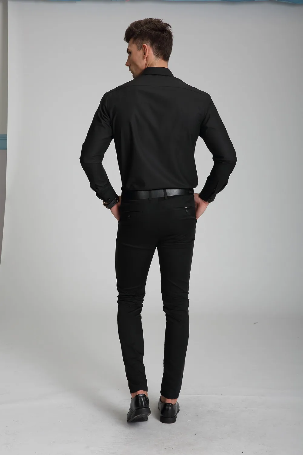 000758