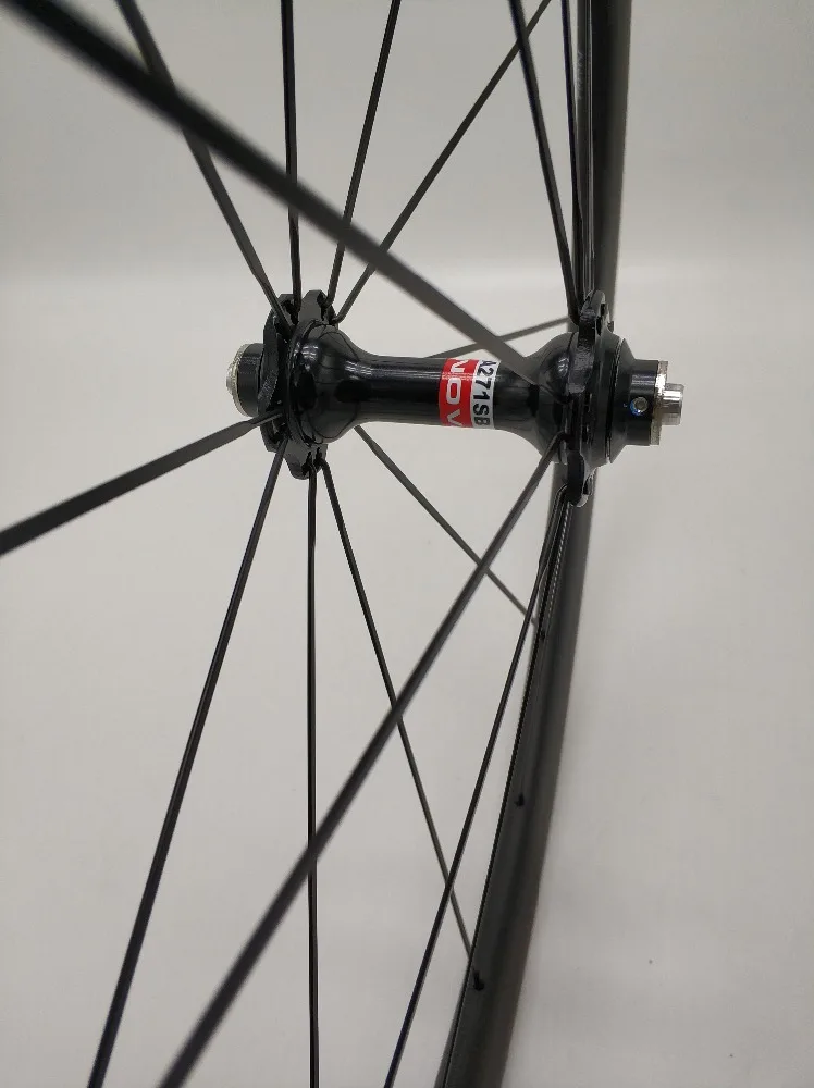 Clearance carbon wheels 38mm 50mm 60mm 88mm clincher wheelset chinese carbon road bike 700c wheels 23mm or 25mm carbon bicycle wheels 12