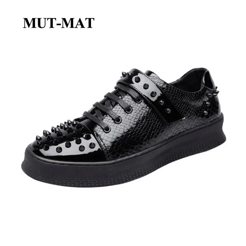 

2019 Rivets Trend Fashion Casual Men's Shoes Sports Style Genuine Leather Leisure Fashion Rivets Low-top Sneakers