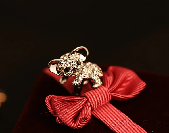 

200pcs/lot Cute Koala Design Fashion Style 3.5mm Ear Cap Dust Plug Earphone Plug For Iphone For Samsung And All Mobile Phone