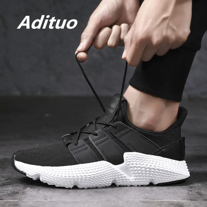 

2018 Spring Casual Men Shoes Knit Upper Breathable Fashion Adult Shoes Lightweight Summer Male Shoe Good Quality Chaussure Homme