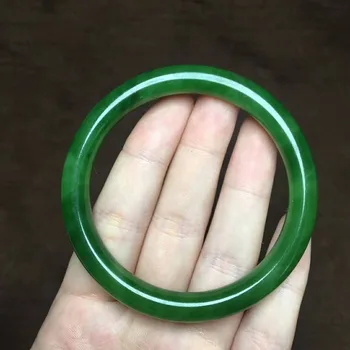 

Hetian Yubi yu bracelet yu warm and delicate structure compact/