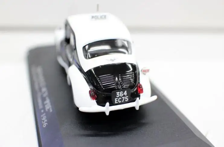 1:43 Масштаб сплава Модель автомобиля, высокая моделирования RENAULT 4CV пирог, металлические отливки, коллекция статической модели игрушечного автомобиля