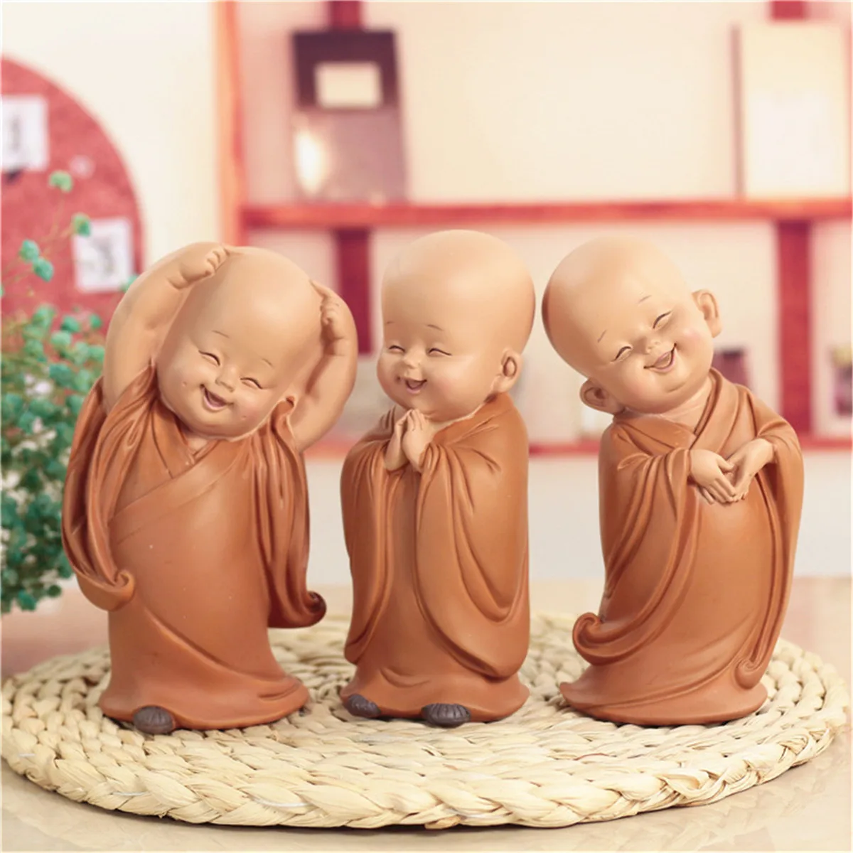 

Little Monk Sculpture Chinese Style Resin Hand-Carved Buddha Statue Home Decoration Accessories Gift Statue Small Buddha Statue