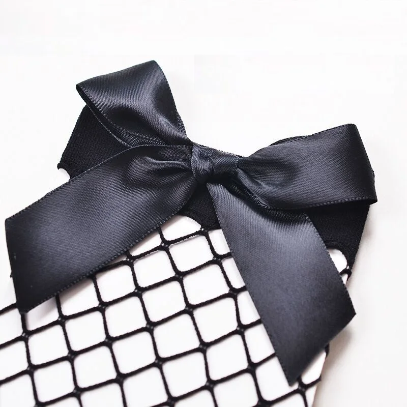 2017 Fashion Cute Women's Harajuku Black Mesh Short Ankle Socks Grid Fishnet Docks Sexy Bow Funny Ladies Socks