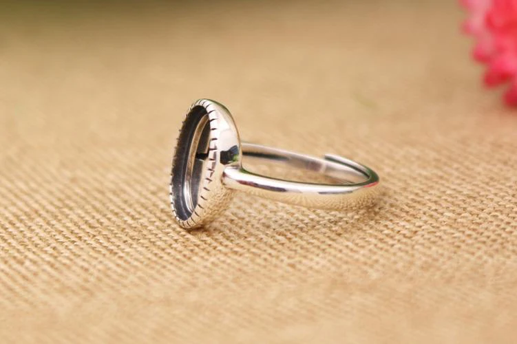 oval0404