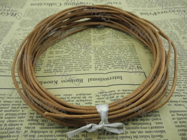 

KONMAY 100 Yards2.5mm Natural Solid Round Genuine Real Jewelry Leather Cord Leather Strips Leather Strings for Jewelry Making