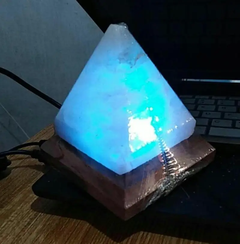 1 шт. ночные светильники лампа из гималайской соли Пирамида USB многоцветный Настольная компьютерная лампа