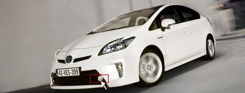 Toyota-Prius-2012-1600-03