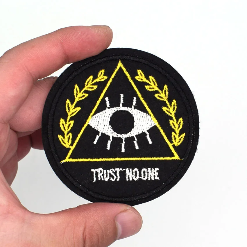 

1Pcs Evil Eye Trust No One Embroidered Patch for Clothing Iron on Sew Applique Motorcycle Biker Patches Clothes Sticker Badges