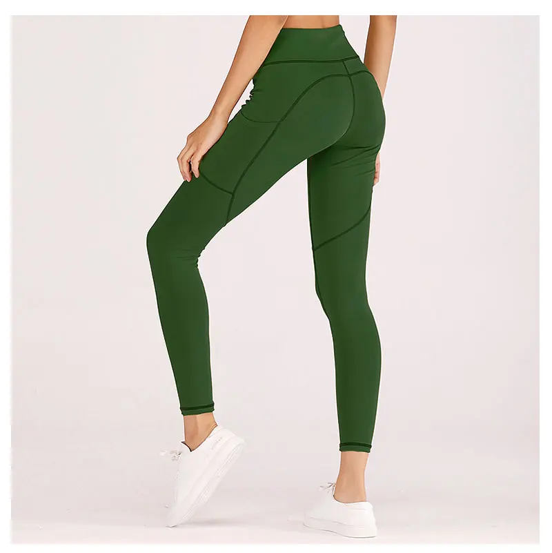 womman-sport-three-pants_08