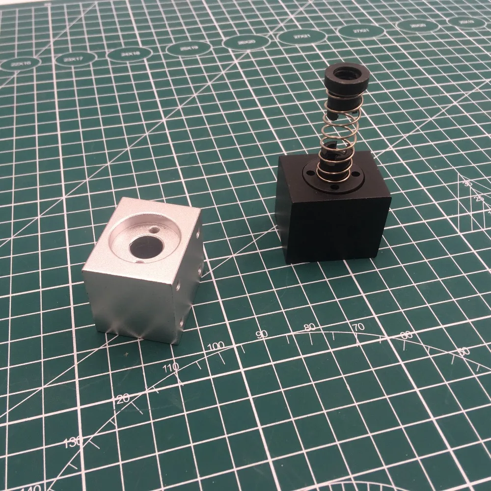 

1pcs T8 trapezoidal screw nut housing With TR8 Delrin Anti-Backlash Nut For DIY engraving machine&3D Printer