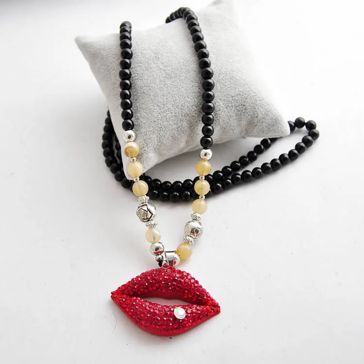 

Collier Long Necklace 2019 Rhinestone Personalized Red Lip Pendant Sweater Chain Rose Crystal Bead Colgantes Mujer Moda Collares