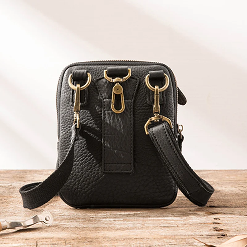 AETOO Casual Men's Messenger Bag Men's Mini Shoulder Small Bag Leather Retro Phone Bag Leather Multifunction Waist Bag