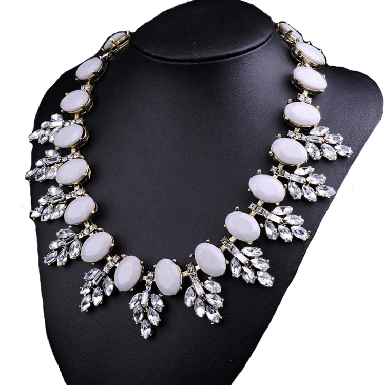 N00374 necklaces & pendants fashion Unique vintage Europe costume leaf