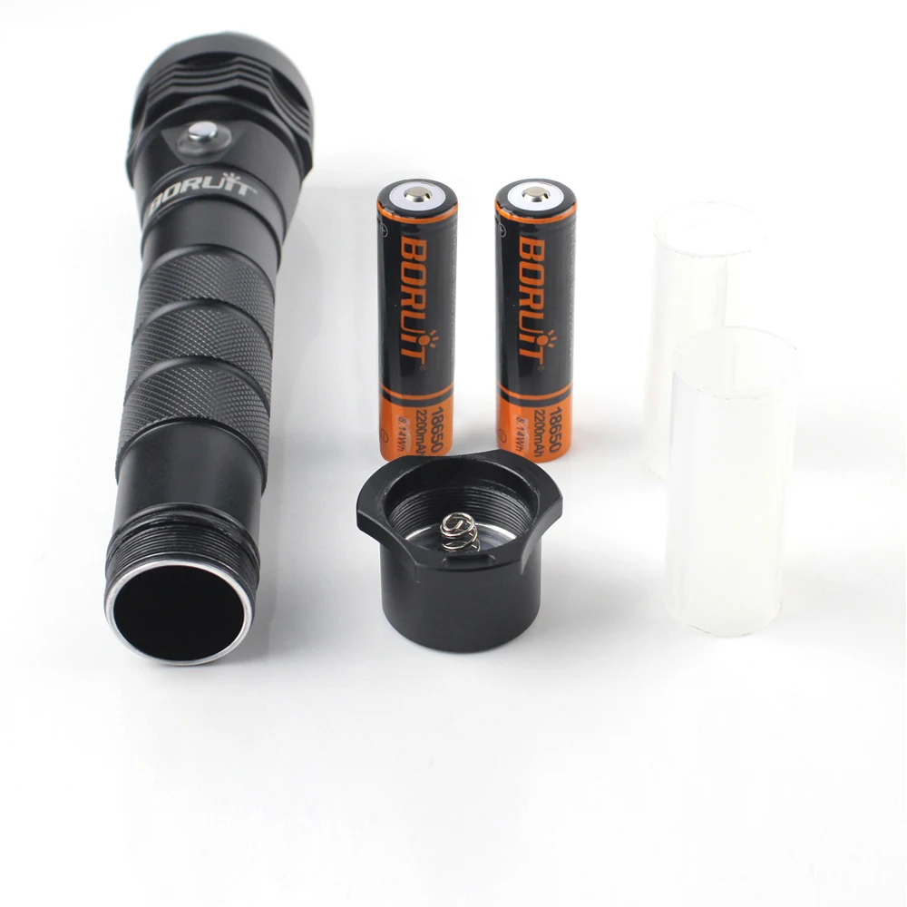  Boruit Underwater Waterproof 100m 3000LM XM-L2 LED XHP50 IPX8 Scuba Diving Flashlight Torch Charger