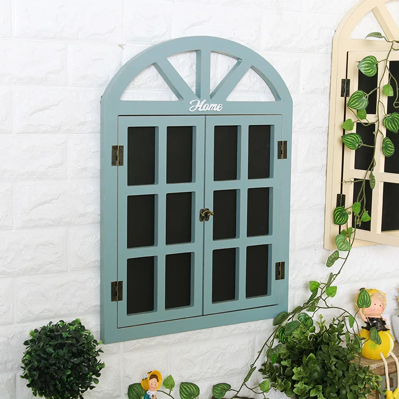 Wooden Window Shape Blackboard (2)
