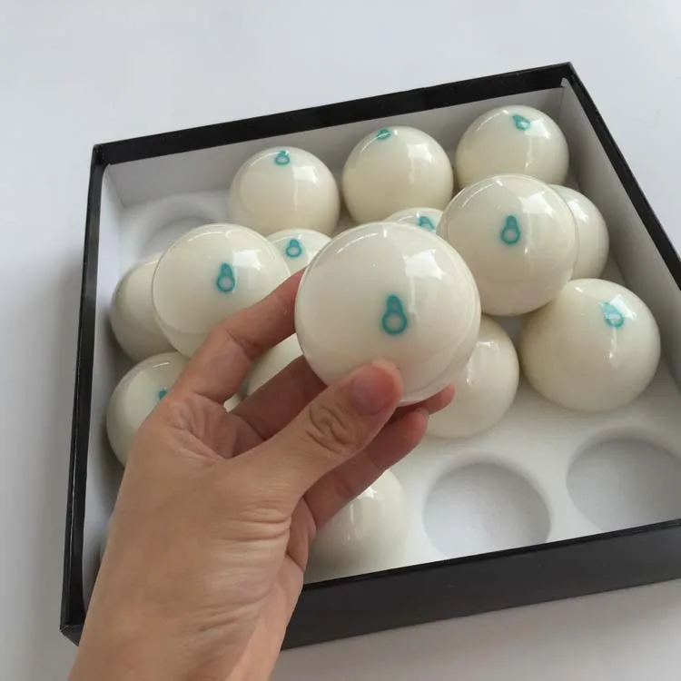 New Single 1pc Resin Magnetic White Ball 57.25mm Coin Billiard Table Gourd Design Magnet White Balls 2 1/4 Billiards Balls